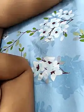 paro22_sex's cam snapshot