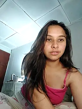 LyssaraVynn's cam snapshot