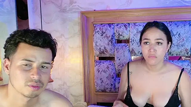 aron_emily_23's cam snapshot