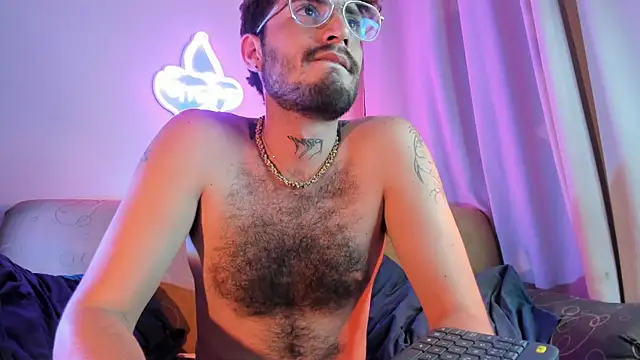 axel_giracr live sex cam