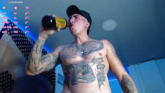 Adam_Hudsond live sex cam