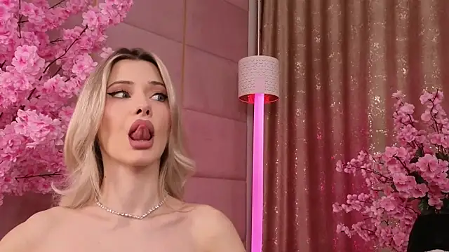 Elliblue live sex cam