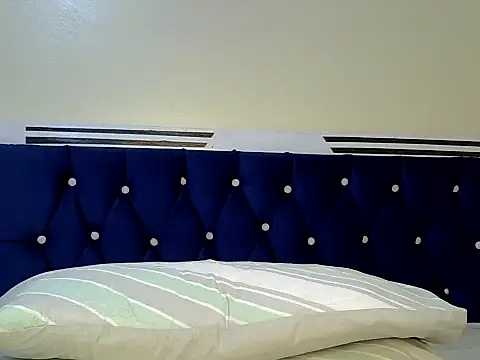 Goddess_nanaya live sex cam