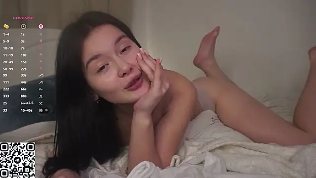 FluffKitty live sex cam