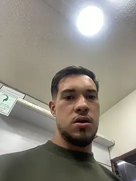 Leonardmoppet live sex cam