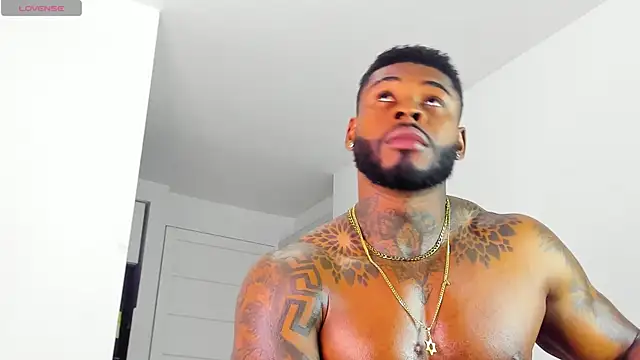 Makonneen live sex cam