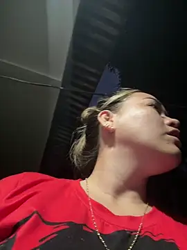 Danielavegax live sex cam