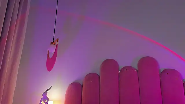 ElsaYoung live sex cam