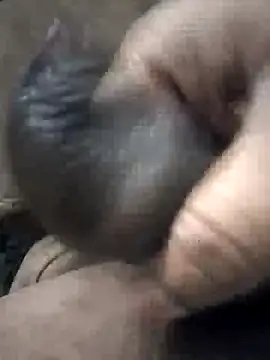 Curvy_Pounder live sex cam