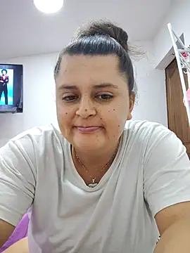 Miss_balloonsmila live sex cam