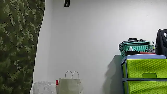 Kevintdx live sex cam