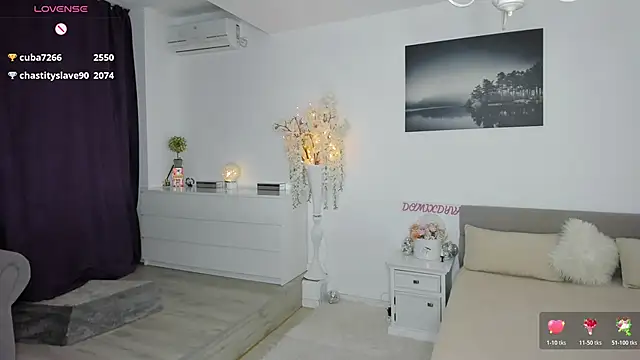 Domixdyva live sex cam