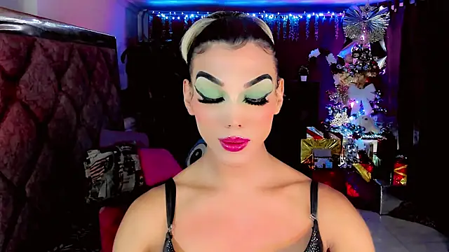 the-horus-girl live sex cam