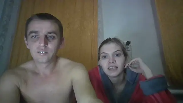 ParaFox live sex cam