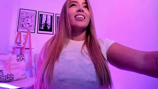 sofihill01 live sex cam