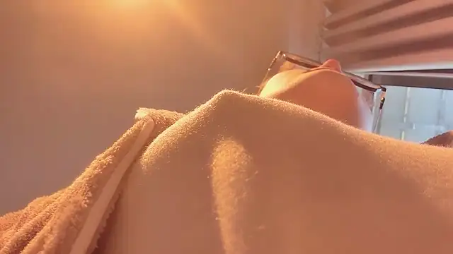 Krismil3 live sex cam