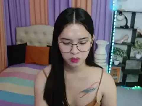 SeductiveAppleTS live sex cam