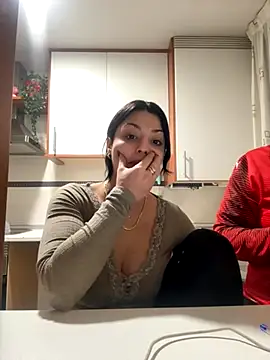 Noeliagglow live sex cam