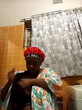 mloghyfsa's cam snapshot