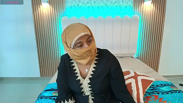 Lina_arabiann's cam snapshot