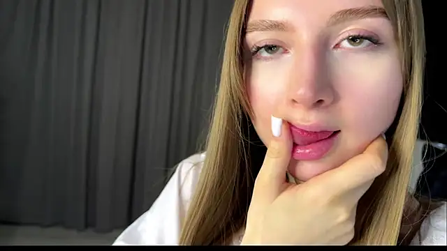 Michell_Rosse's cam snapshot