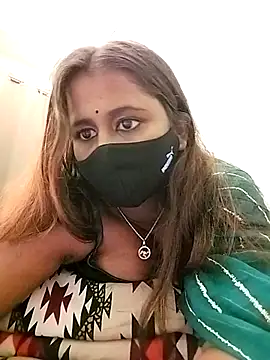 LoveLy-Soneya's cam snapshot