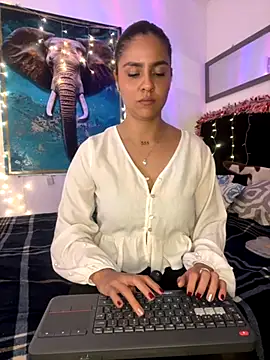 alisaa_jhons1's cam snapshot