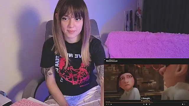 Kisi_misi's cam snapshot