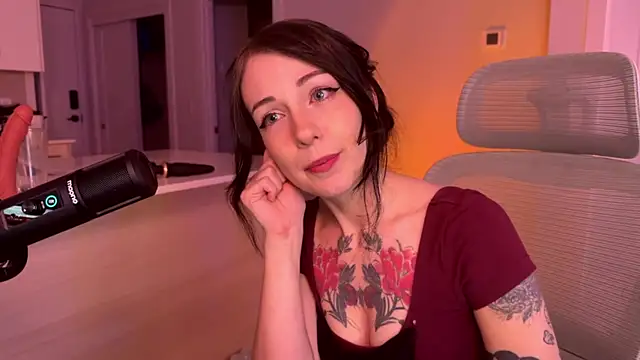 alwaysapril's cam snapshot