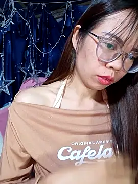 __Mai-love19__'s cam snapshot