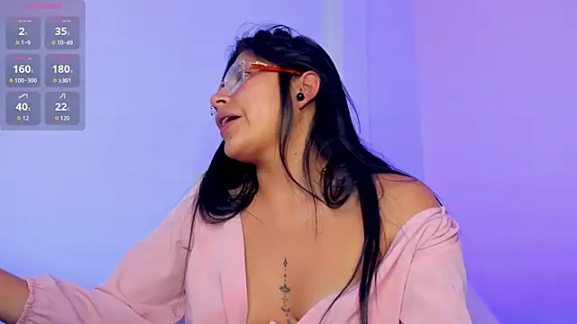 lia_myers_'s cam snapshot