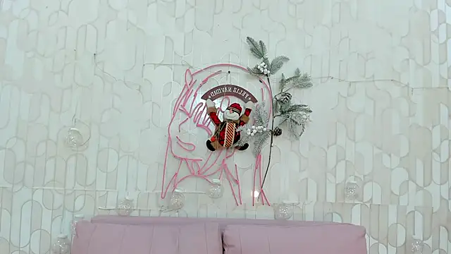 Emily-Carter's cam snapshot