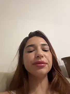 ItalianGirl's cam snapshot