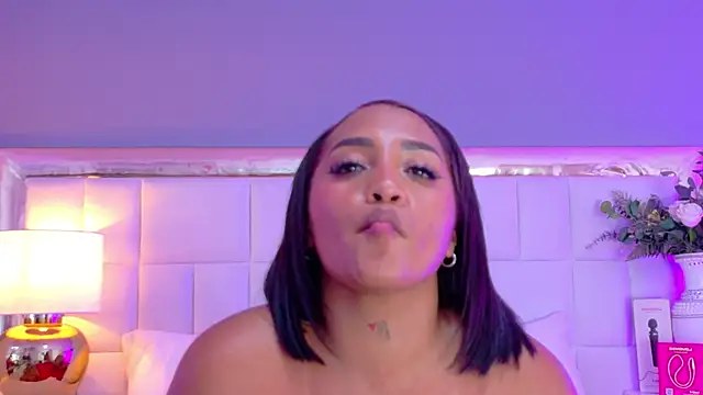 KateVenegas live sex cam