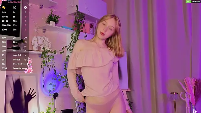 TheolaLonghofer's cam snapshot