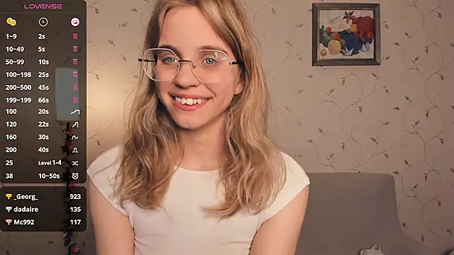 JoanBaggott's cam snapshot