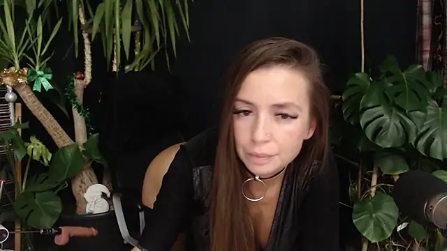 lola_sky@xh's cam snapshot