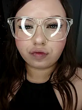 Kitty_Bms_'s cam snapshot