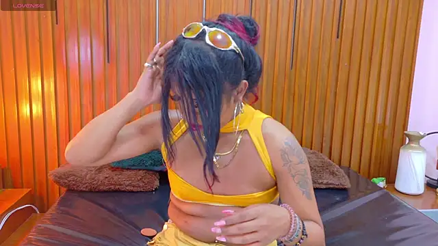 SilvanaCapelli live sex cam