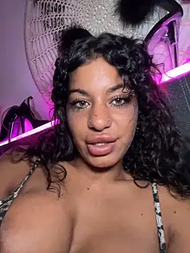 AlyssaHottv_ live sex cam
