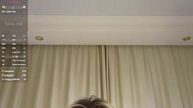 BlondieSLife's cam snapshot