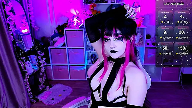 Aki__Ra live sex cam