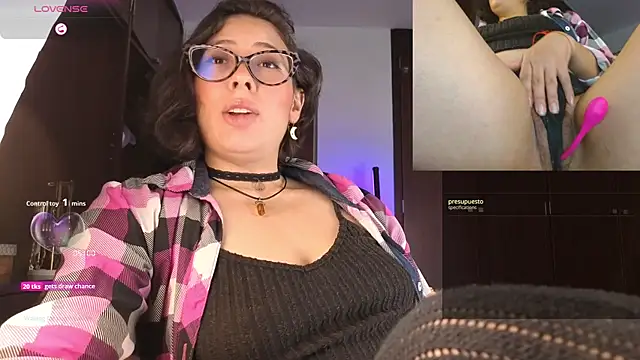 sophia_dumont live sex cam