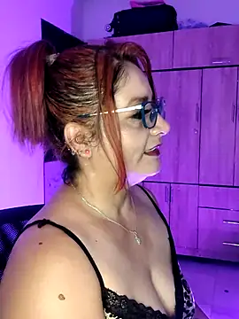 sexy_ambarr's cam snapshot