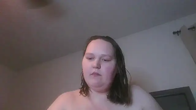 FantasyWifeBri's cam snapshot