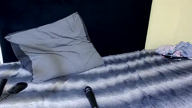 SweetTitties21's cam snapshot