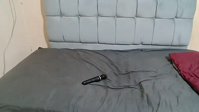 curveAss222's cam snapshot