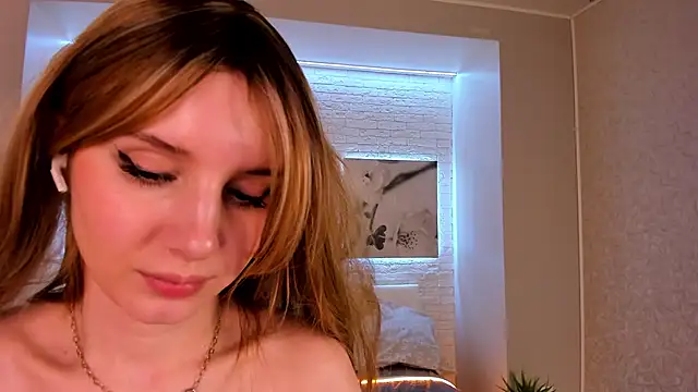 Betty_June live sex cam