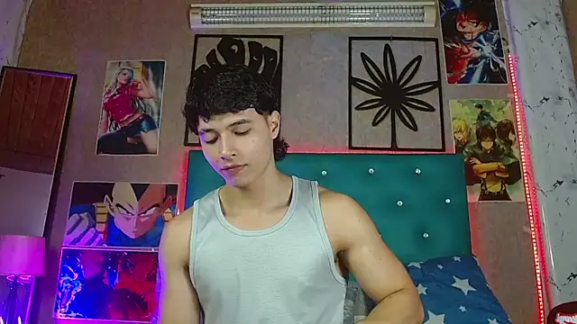 LiamAndrewzz live sex cam