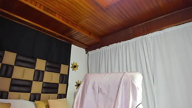 BarbieKano live sex cam